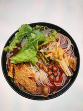 Load image into Gallery viewer, Chinese Food Hot and Sour Rice Noodles300g中国广西特产 好欢螺螺蛳粉300g螺蛳粉大赛金奖