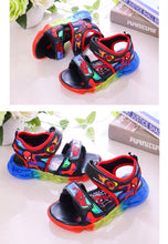 Load image into Gallery viewer, 儿童凉鞋男童2020新款夏季闪光小童蜘蛛侠沙滩鞋子中大童小孩发光