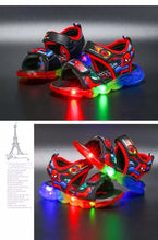 Load image into Gallery viewer, 儿童凉鞋男童2020新款夏季闪光小童蜘蛛侠沙滩鞋子中大童小孩发光