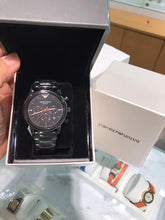 Load image into Gallery viewer, 🇺🇸美国直邮】Emporio Armani阿玛尼 男表男士石英时装表AR5980 银色/黑。