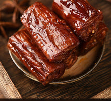 Load image into Gallery viewer, 口口香酱板鸭脖风干手撕香辣整箱卤味零食麻辣小吃湖南特产全店🈵️188.88包邮